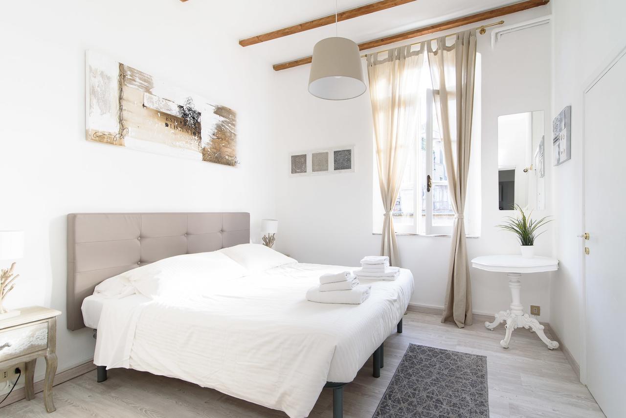 White Terrace Apartment Navona Rome Buitenkant foto